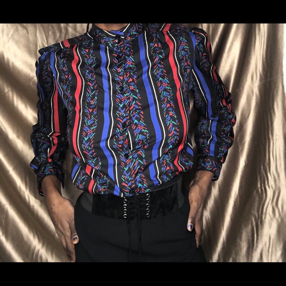 Top - Picture 6 of 6